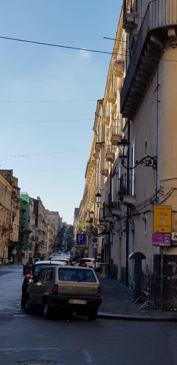 فندق Fladi House كاتانيا المظهر الخارجي الصورة